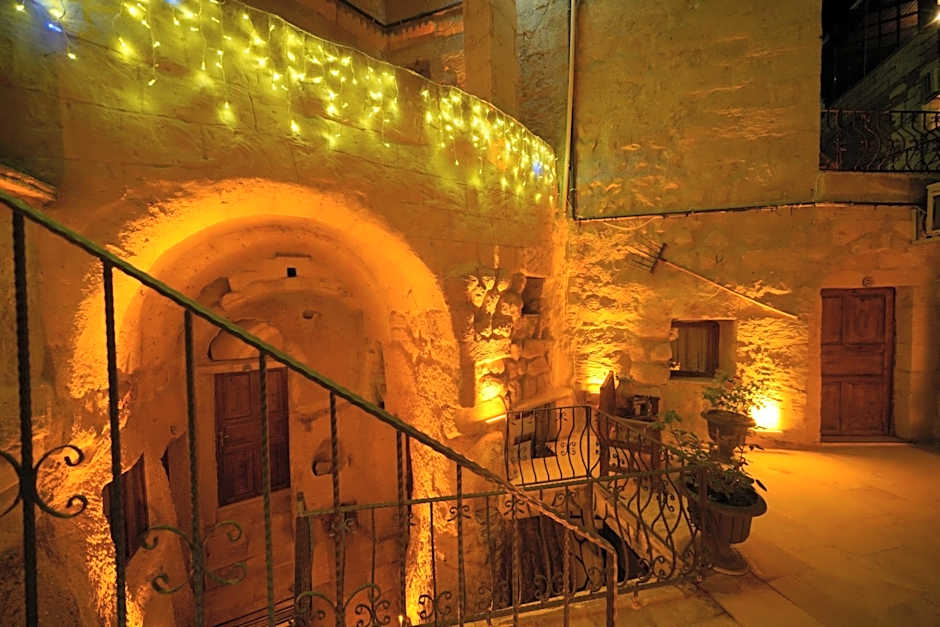 Coco Cave