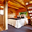 Fiordland Lodge