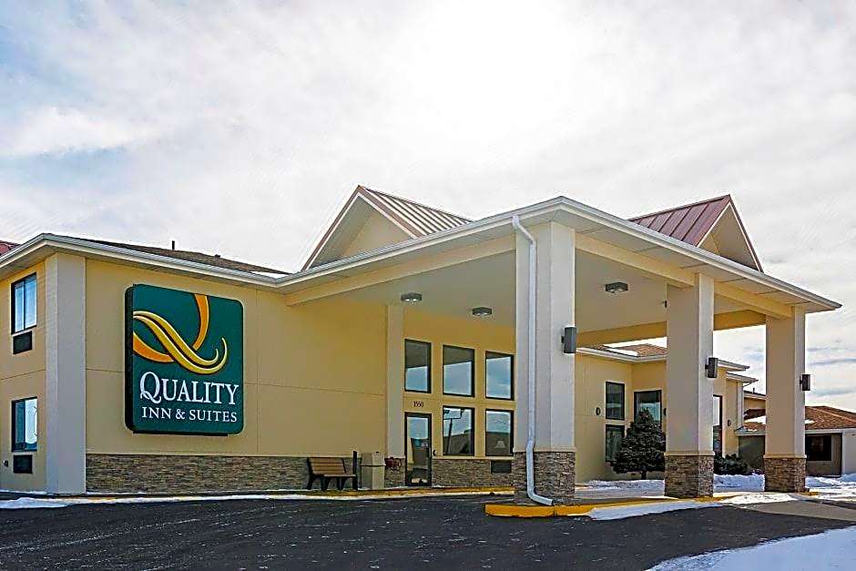 Travelodge by Wyndham Rapid City - Black Hills