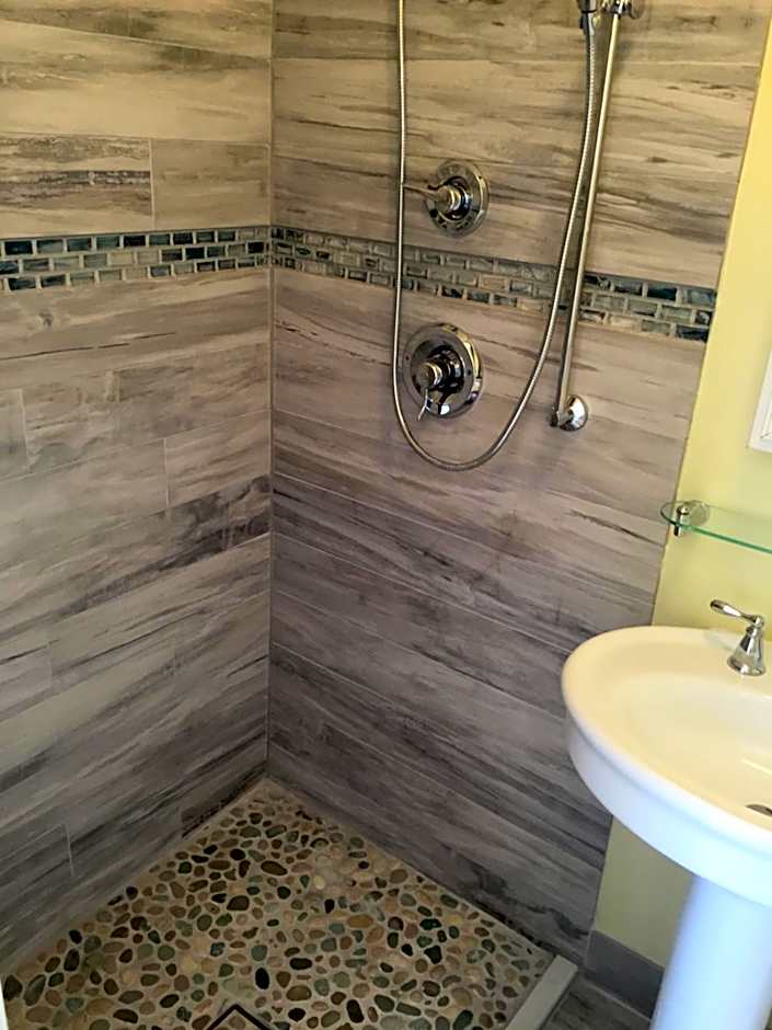 Oceanfront Sea Scape Motel