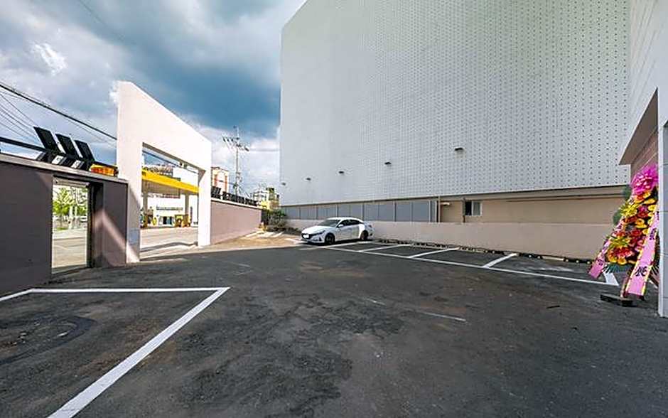 Hotel Casa Osteria in Indong, Gumi