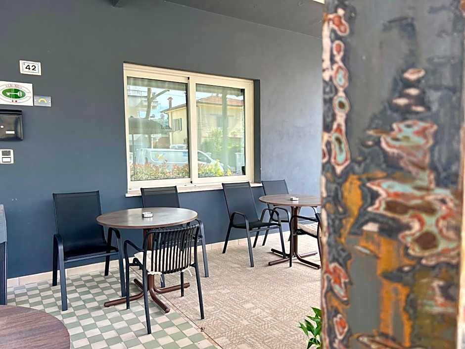 Hotel Morri - il BIBLIHOTEL