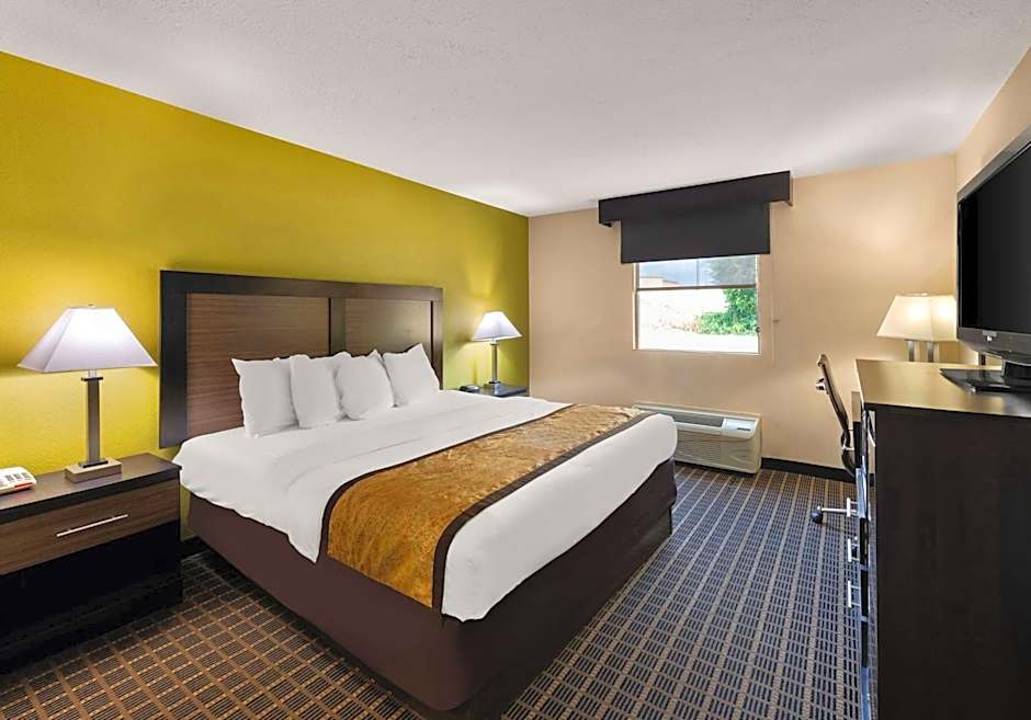 Best Western Adena Inn