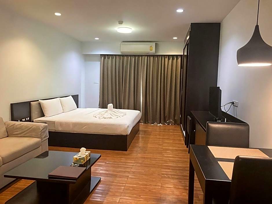 The Park 304 Executive Serviced Apartment