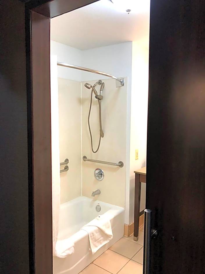 Country Inn & Suites by Radisson, San Jose International Airport, CA