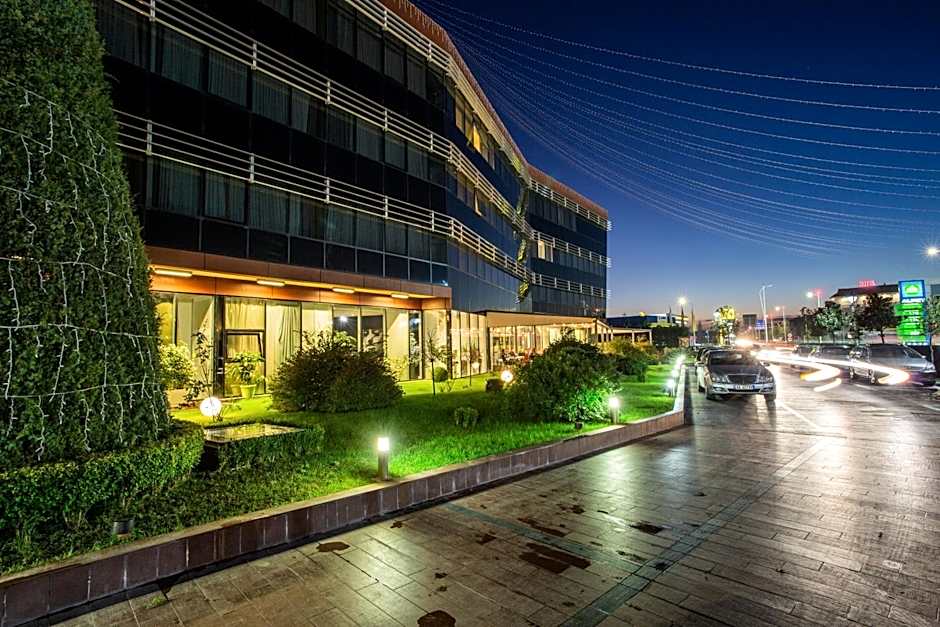Best Western Premier Ark Hotel