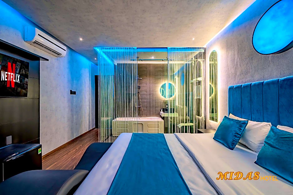 Midas Hotel