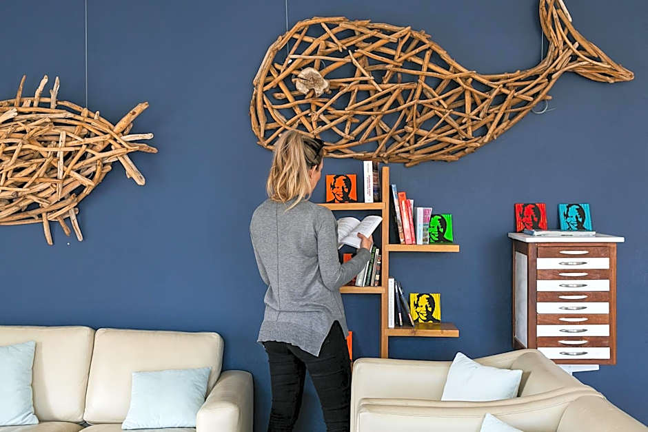 Zzzone Boutique Hostel