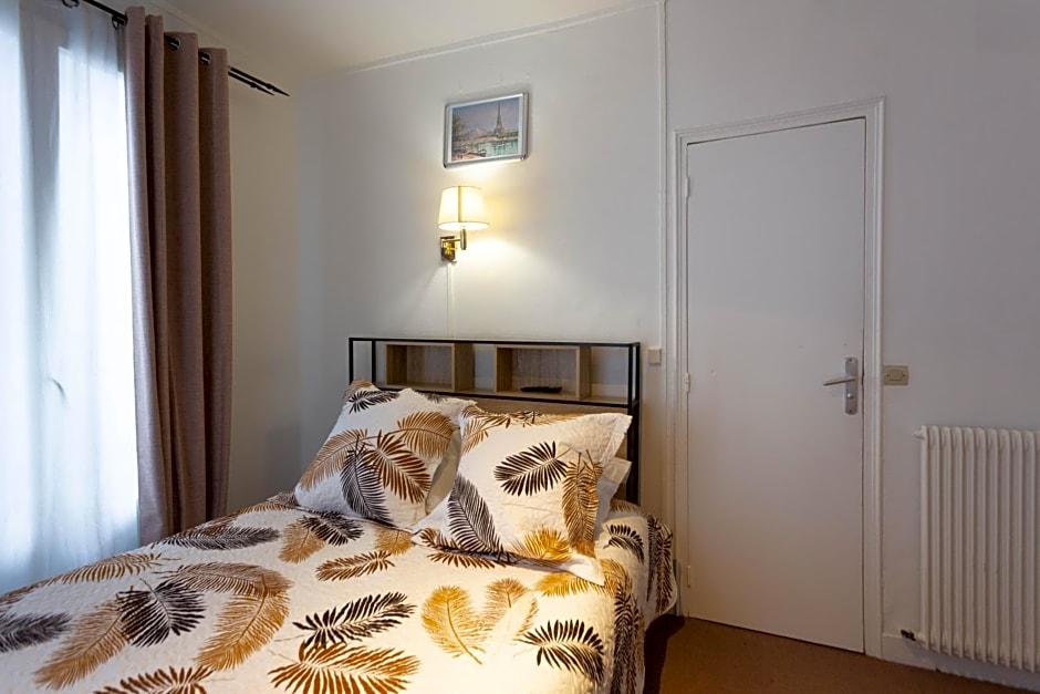 Ideal Hotel