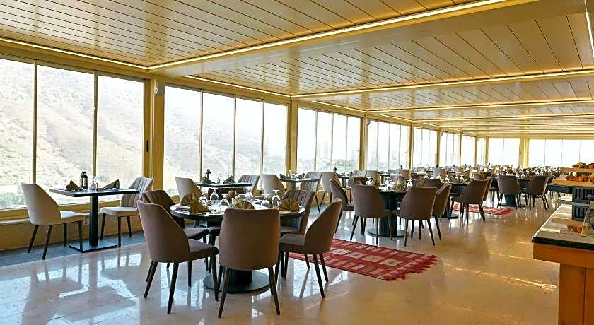 Petra Moon Hotel