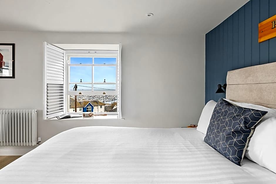 Pilgrim Suite - Sea View - Free Wi-Fi