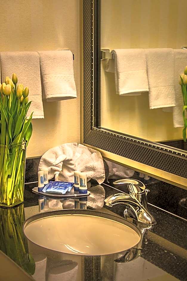 Fairfield Inn & Suites by Marriott Washington, DC/New York Avenue