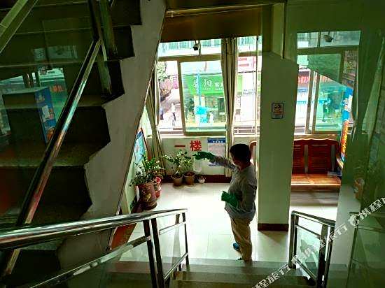 Lixing Hotel