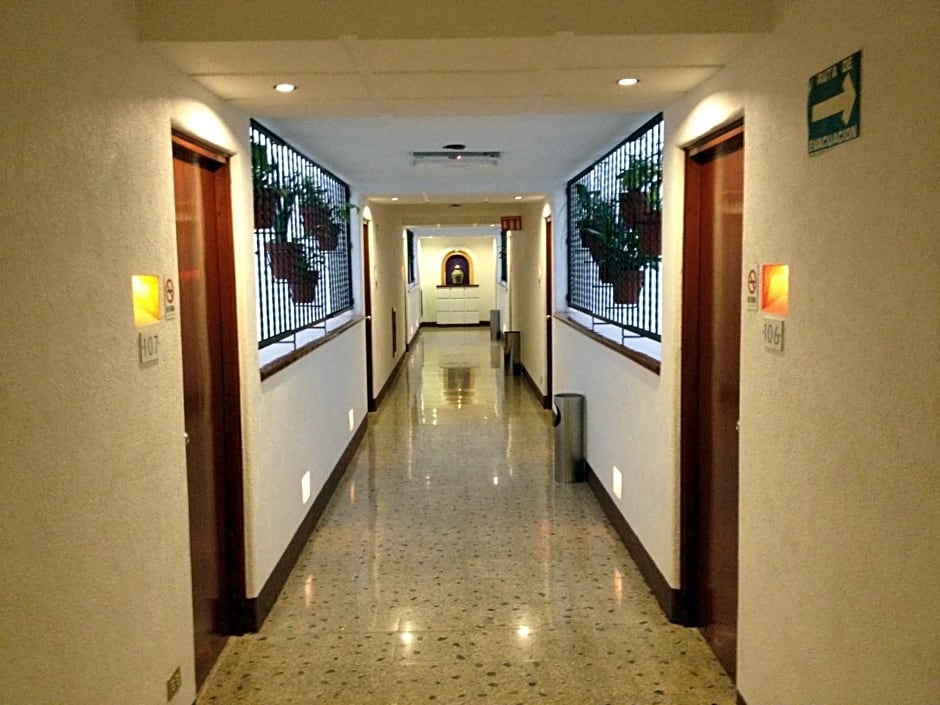 Hotel Habana