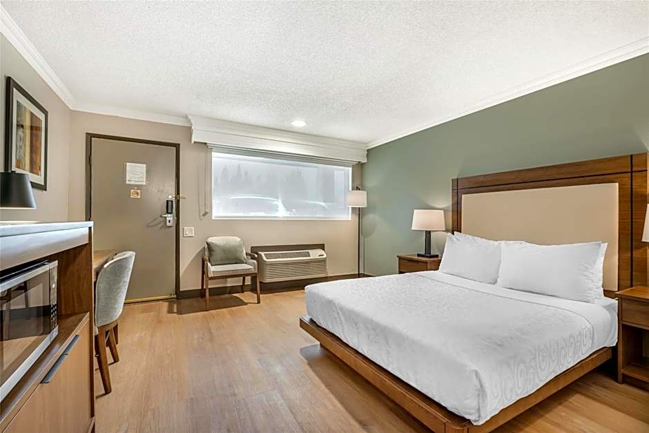 Best Western Plus Burnaby Hotel