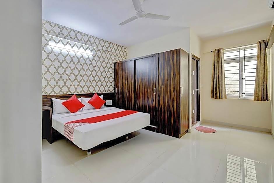 OYO Flagship Varcity Pearl Near Nexus Mall Koramangala