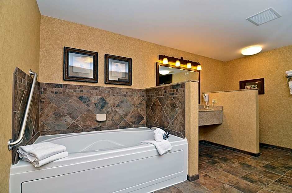 Best Western Plus Kelly Inn And Suites
