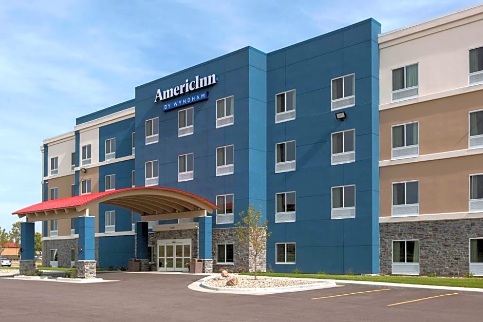 AmericInn by Wyndham Sioux Falls North