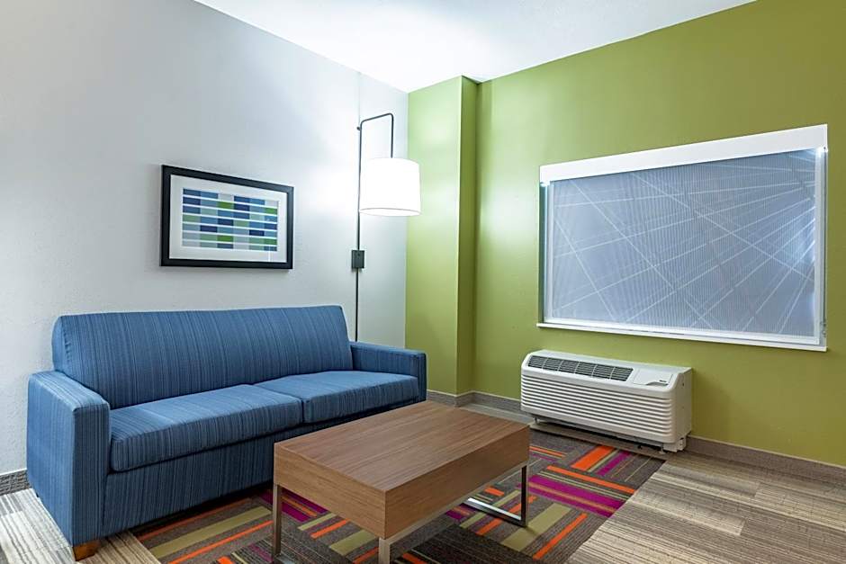 Holiday Inn Express And Suites Moundsville By IHG