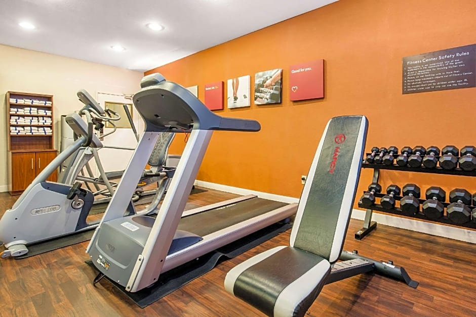 Comfort Suites Normal University area