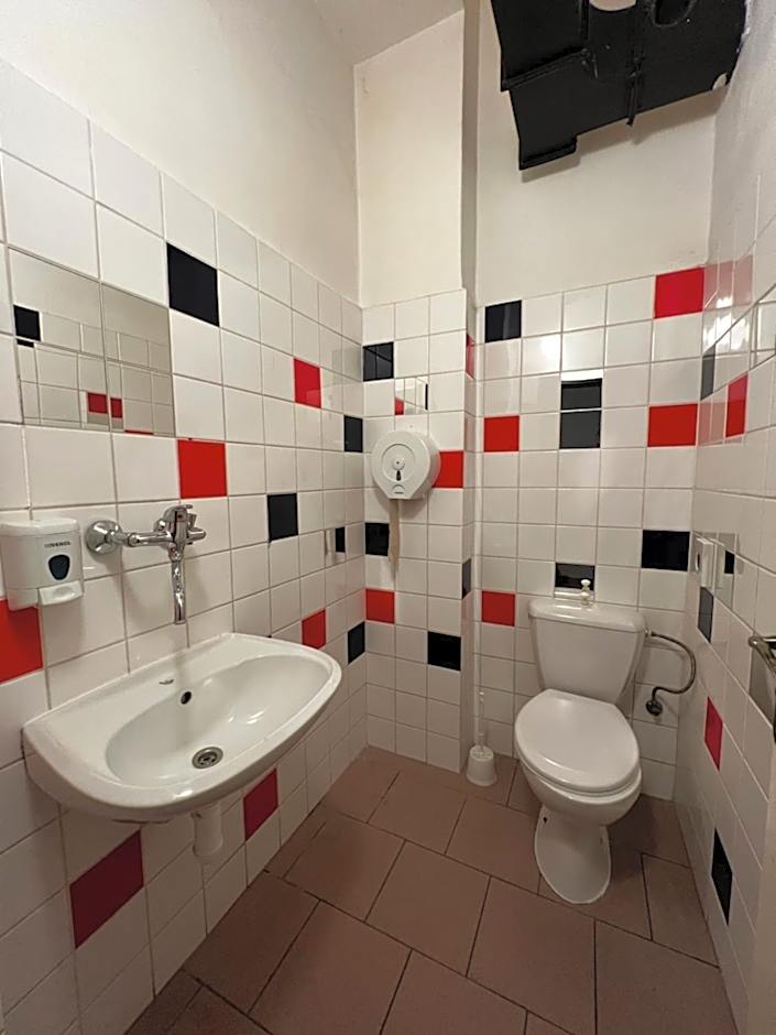 Clown and Bard Hostel