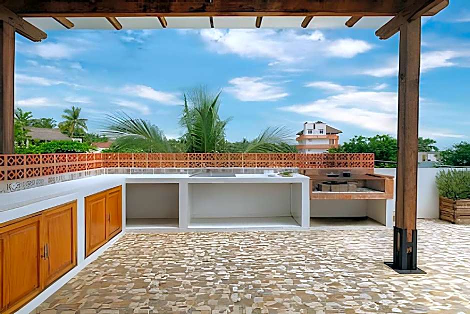 La Aurora Puerto Escondido