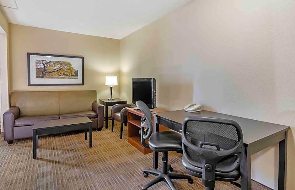 Extended Stay America Select Suites - Des Moines - West Des Moines