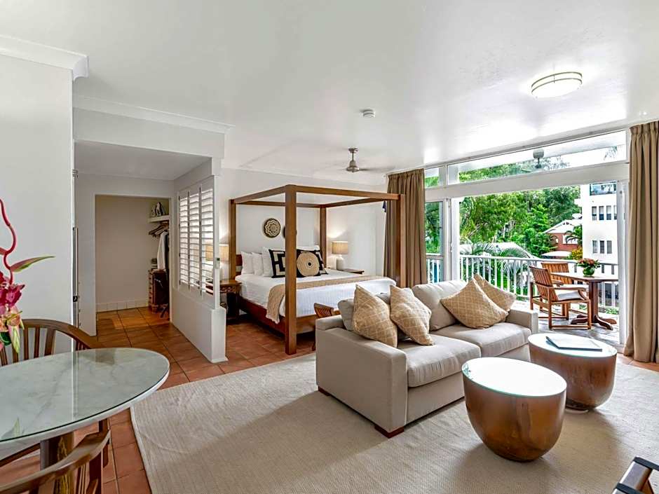 The Reef House Adults Retreat