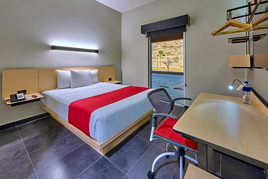 City Express by Marriott La Paz