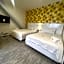 Luma Plaza Hotel