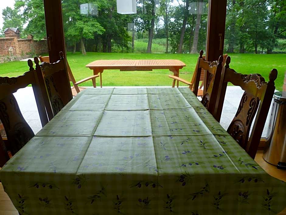 Lake House