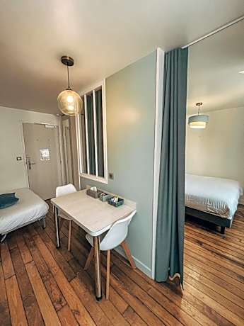 Family Suite (4 People)