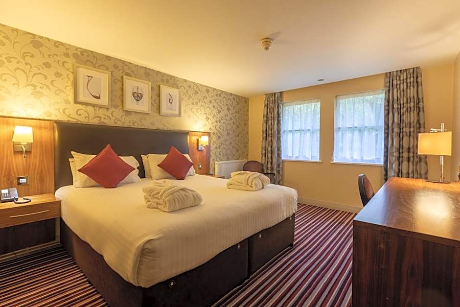 Gloucester Robinswood Hotel, BW Signature Collection