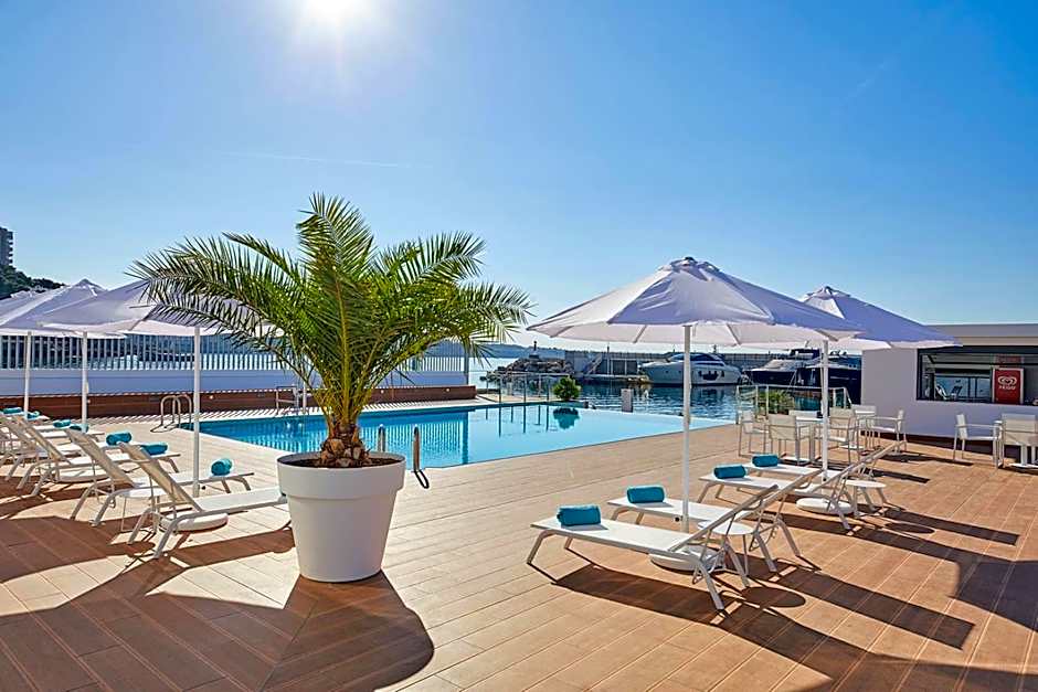 Calanova Sports Residence