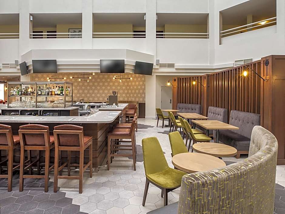 Holiday Inn Montreal Longueuil By IHG