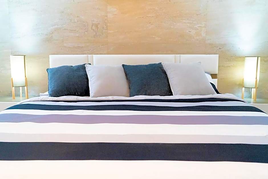 ECONOSUITES FUNDIDORA