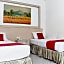 RedDoorz Plus near Sultan Hasanuddin Airport