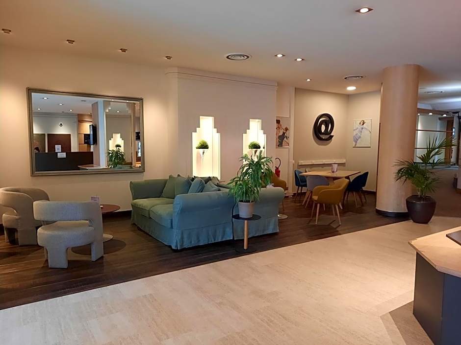 Hotel Mercure Rennes Centre Gare