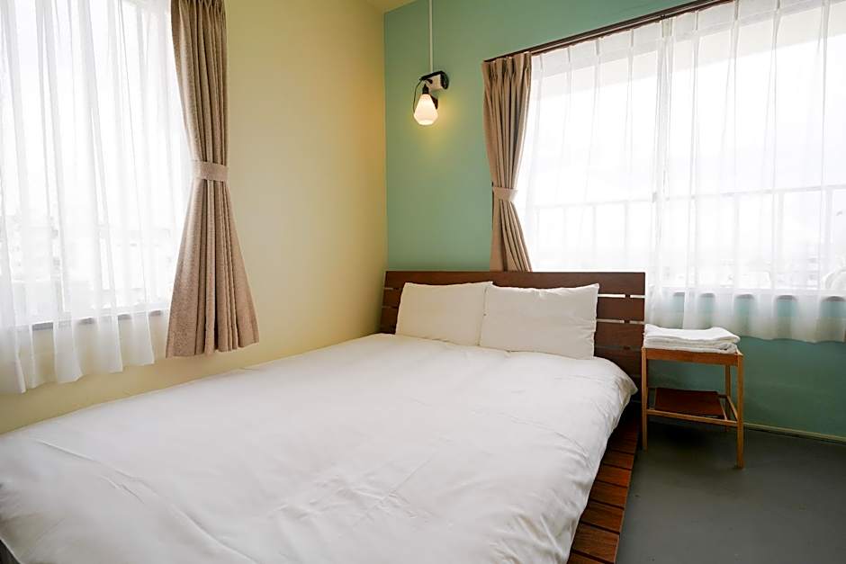 Adan hotel