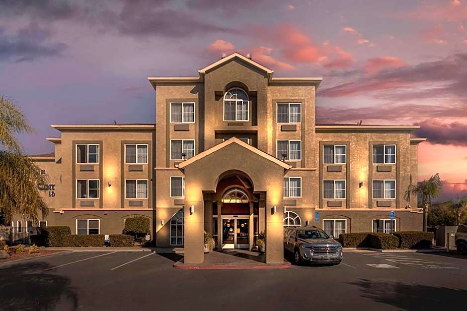 Comfort Inn Lathrop Stockton Airport