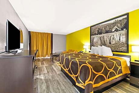 King Room - Non-Smoking