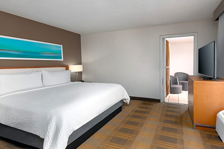 Holiday Inn Miami-Doral Area, an IHG Hotel