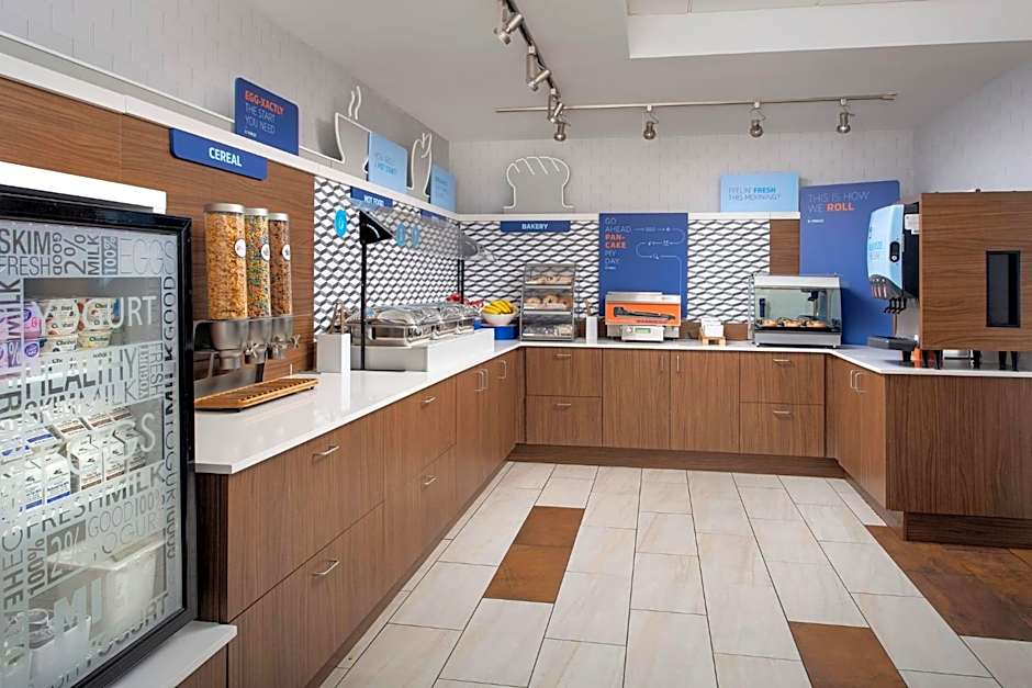 Holiday Inn Express Knoxville-Strawberry Plains By IHG