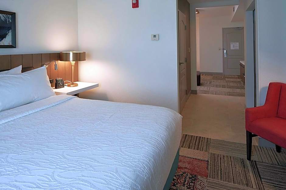 Photo 1 of 6 of Junior 1 King Bed Suite