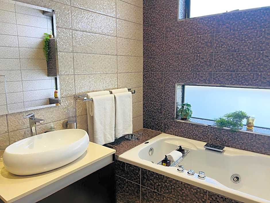 One O Eight Boutique Hotel