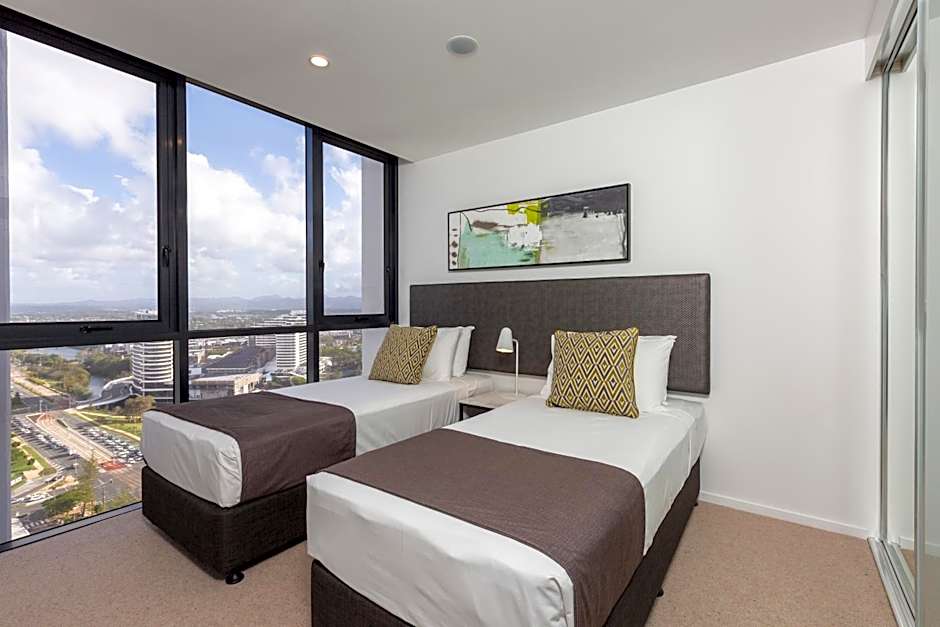 Qube Broadbeach