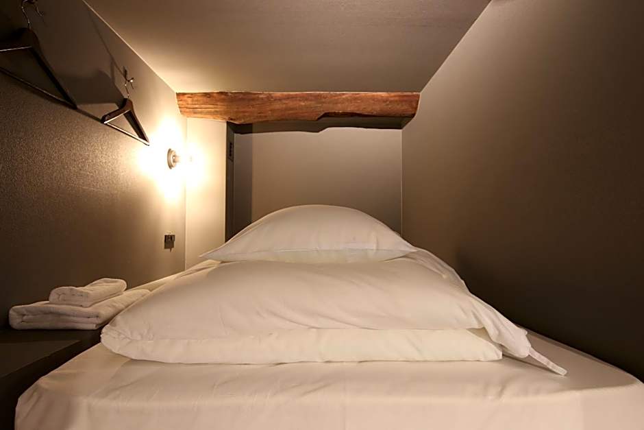 SEKAI HOTEL Deep Osaka Experience