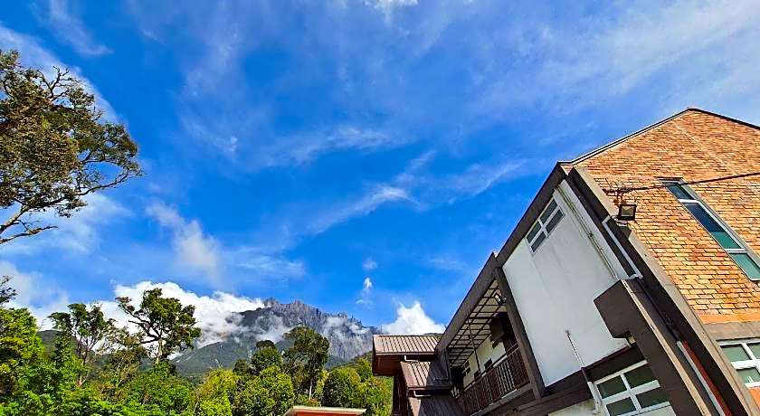 H Benjamin Residence