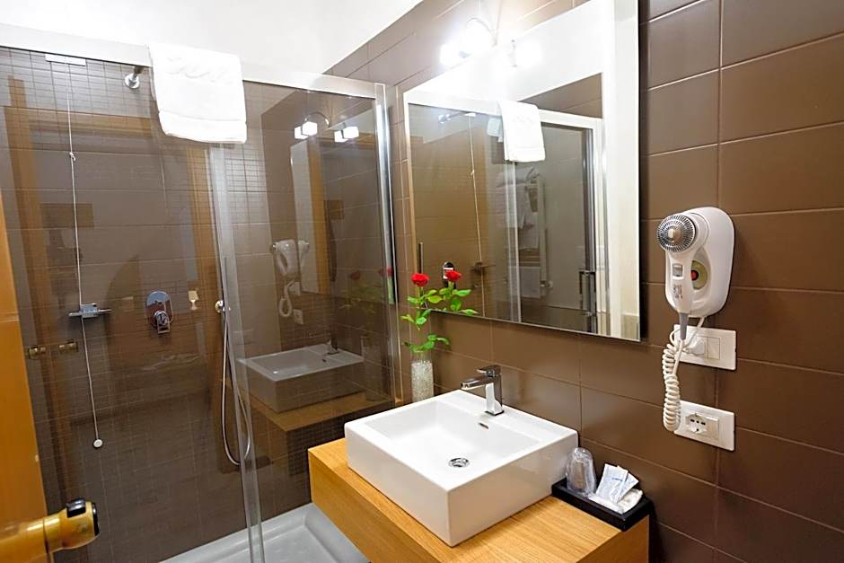 Sport Village Hotel & Spa