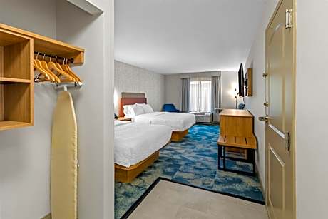 Room with Two Queen Beds - Non-Smoking